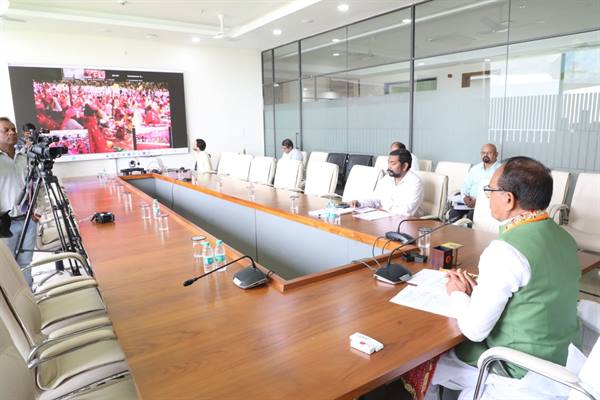 Group marriage Ceremony: Chief Minister Shivraj Singh Chouhan virtually participated in the group marriage ceremony of Kusmi District Sidhi