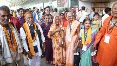 First Pilgrimage By Plane: The passengers of the first pilgrimage by plane said from the heart… Chief Minister Shivraj is Shravan Kumar of modern times